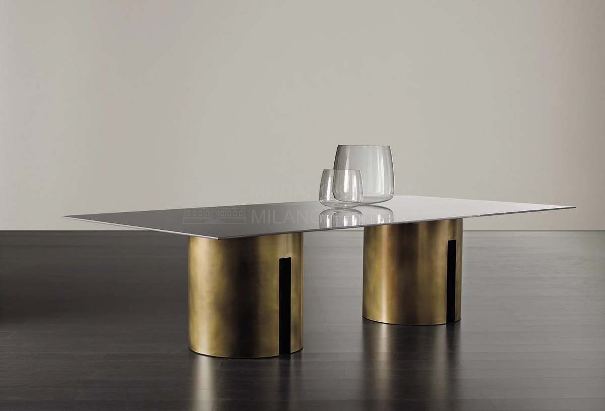 Обеденный стол Gong  из Италии фабрики MERIDIANI