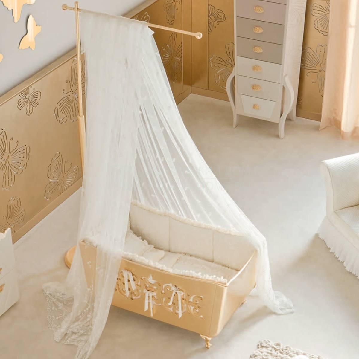 Кровать с балдахином Luxury Bebe NEVIL art.973 из Италии фабрики HALLEY