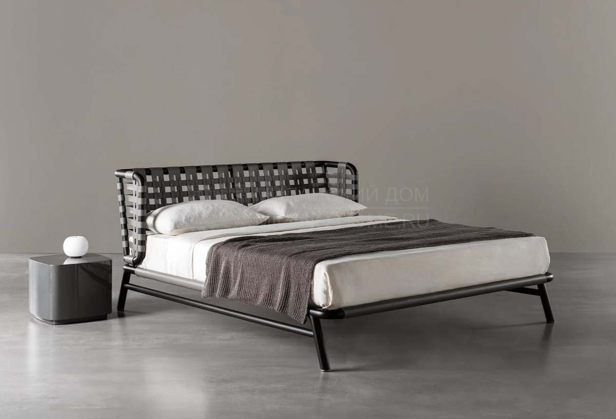 Двуспальная кровать Edoardo bed из Италии фабрики MERIDIANI