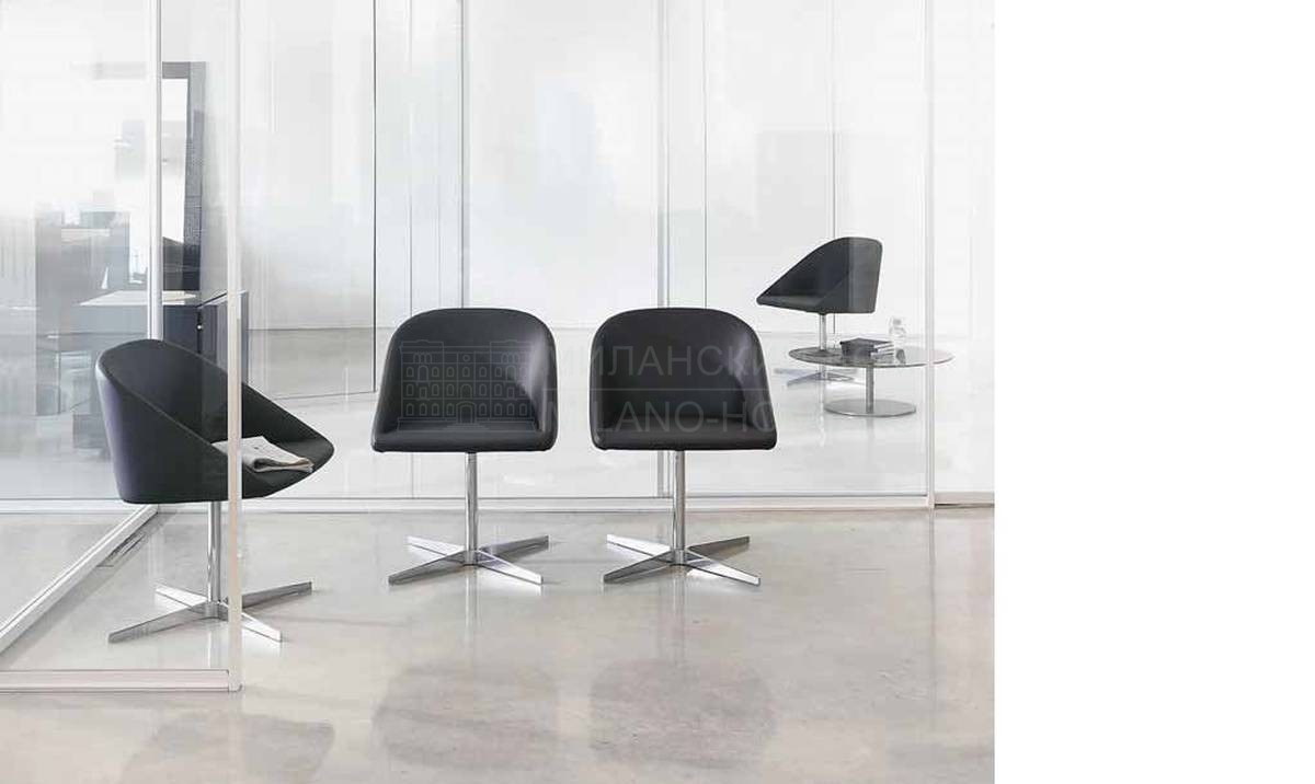 Кресло Skype chair из Италии фабрики GIULIO MARELLI