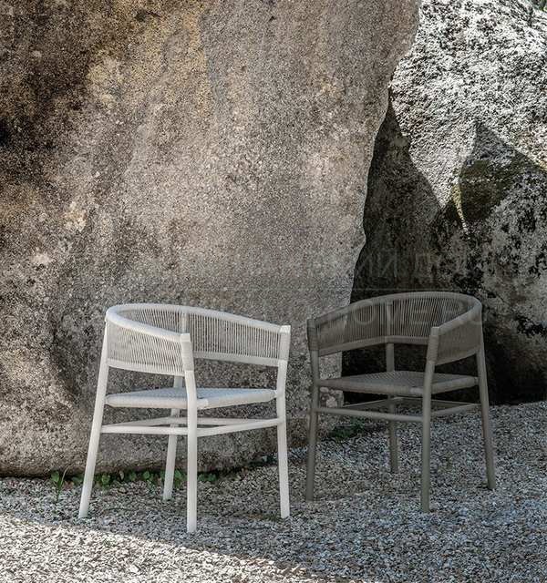 Полукресло Kilt dining chair aluminum  из Италии фабрики ETHIMO