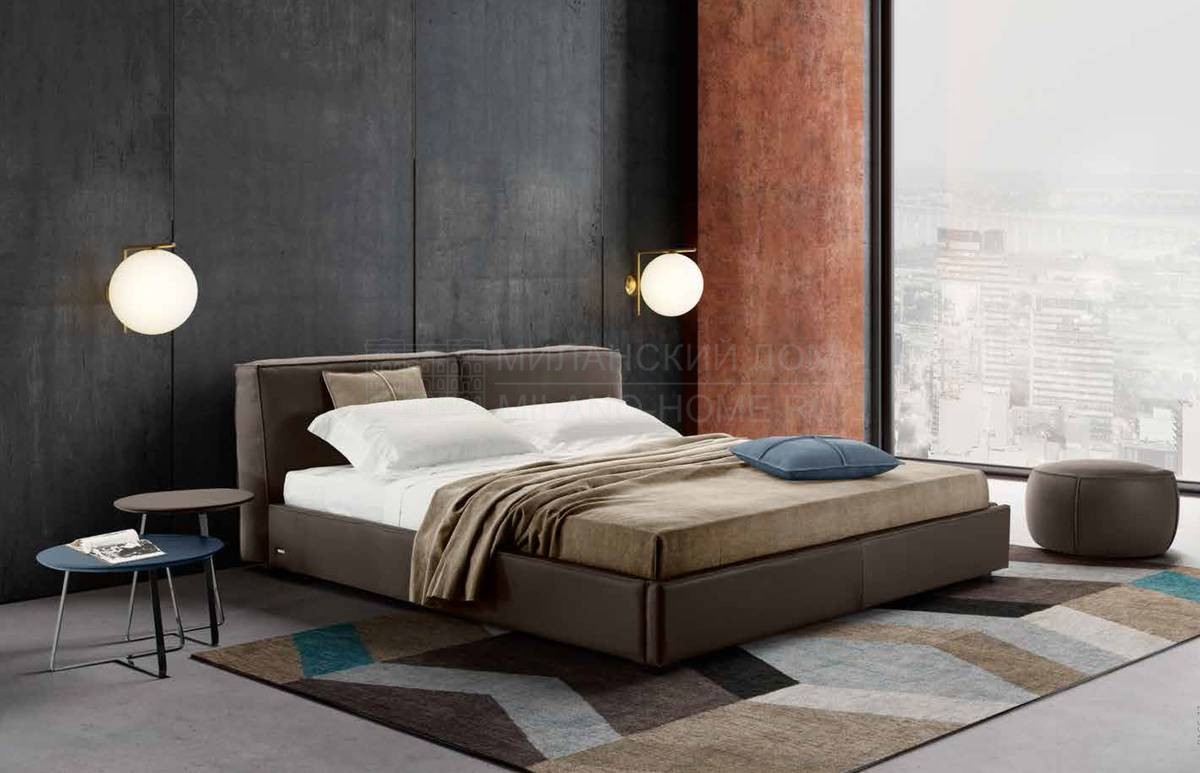 Кровать с мягким изголовьем Bond night из Италии фабрики GAMMA ARREDAMENTI