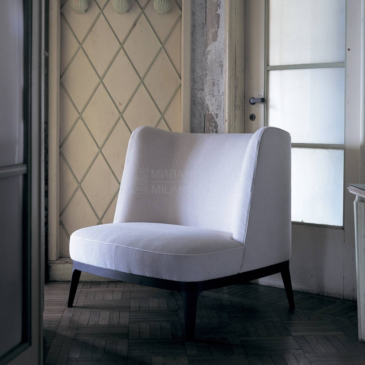 Кресло Dragonfly/ armchair из Италии фабрики FLEXFORM