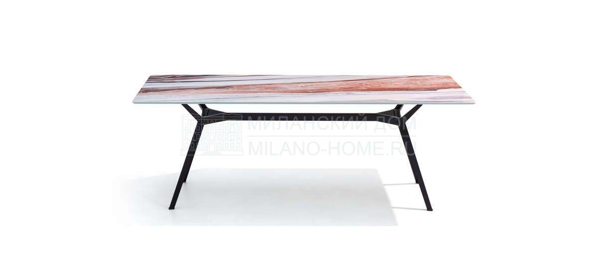 Обеденный стол Pylon liquid table из Италии фабрики MOROSO