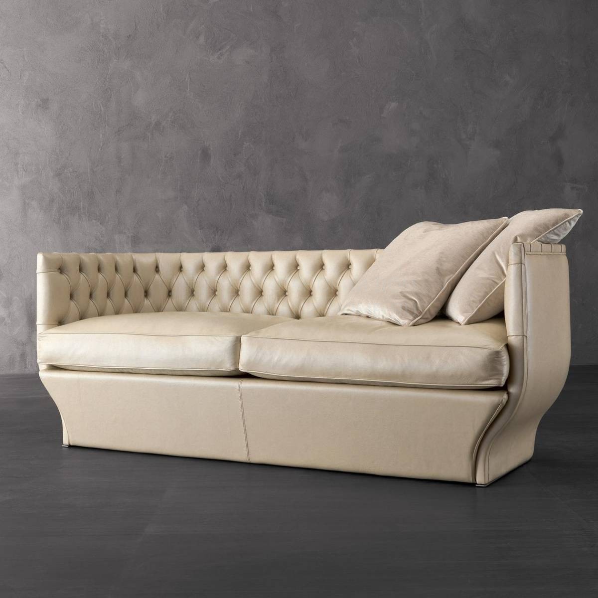 Прямой диван Giselle/W53 из Италии фабрики RUGIANO