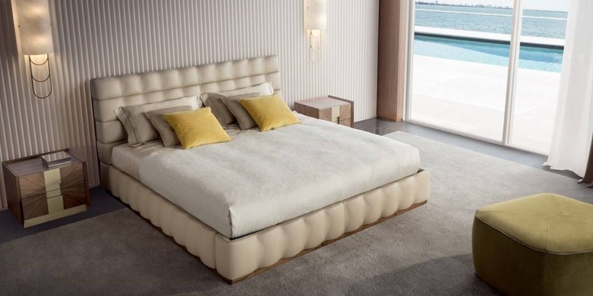Кровать с мягким изголовьем New michelangelo bed из Италии фабрики MEDEA (Life style)