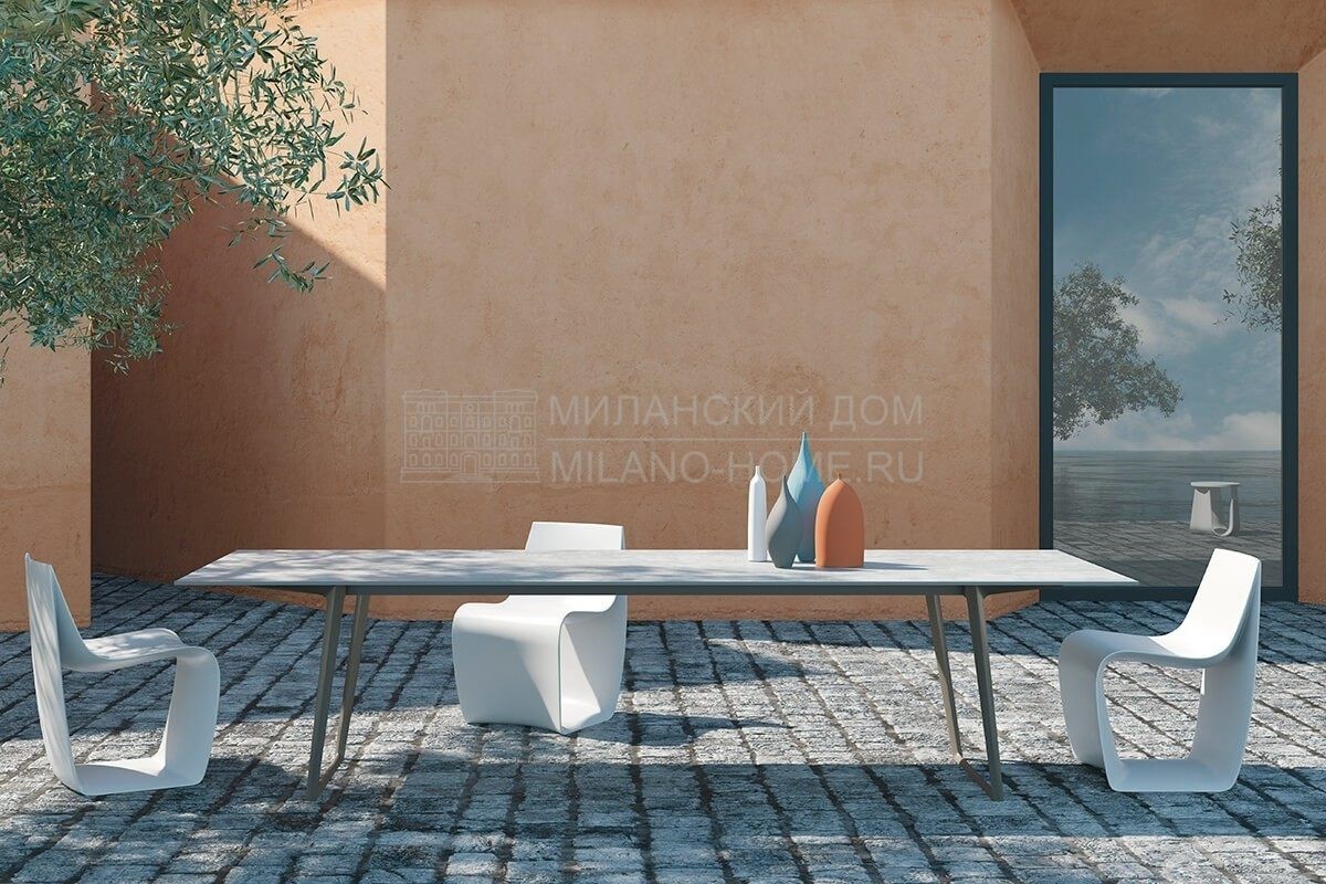 Обеденный стол Axy dining table от MDF ITALIA из Италии на заказ в Москве -  купить в студии Миланский Дом