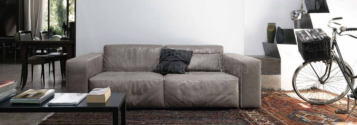 Прямой диван Oxer из Италии фабрики GAMMA ARREDAMENTI