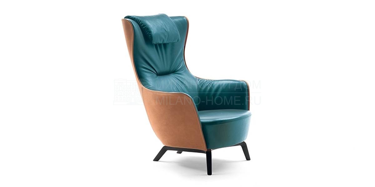 Каминное кресло Mamy Blue из Италии фабрики POLTRONA FRAU
