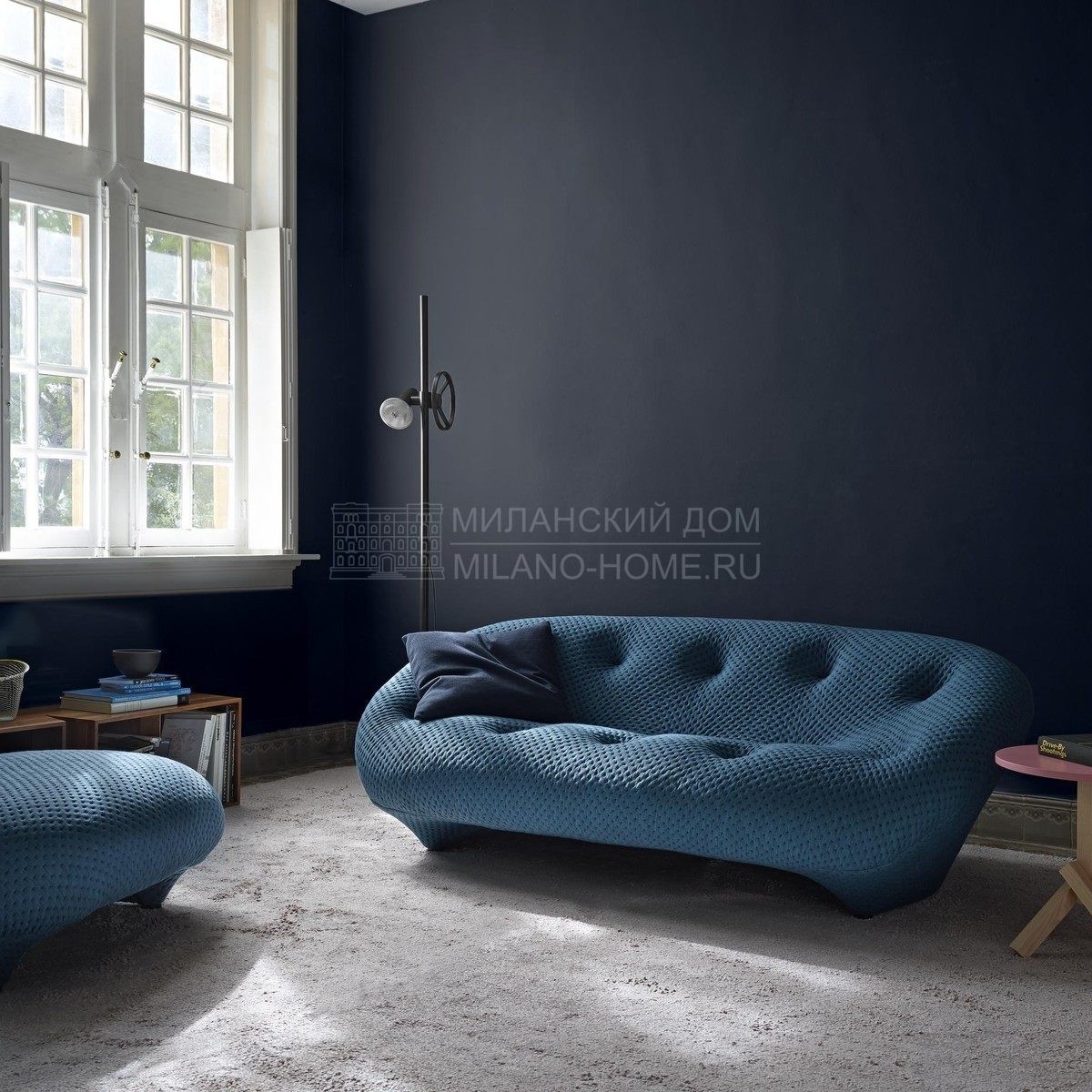 Прямой диван Ploum от LIGNE ROSET из Франции на заказ в Москве - купить в  студии Миланский Дом