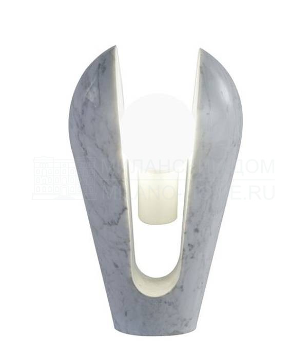 Настольная лампа Victoire table lamp из Франции фабрики ROCHE BOBOIS
