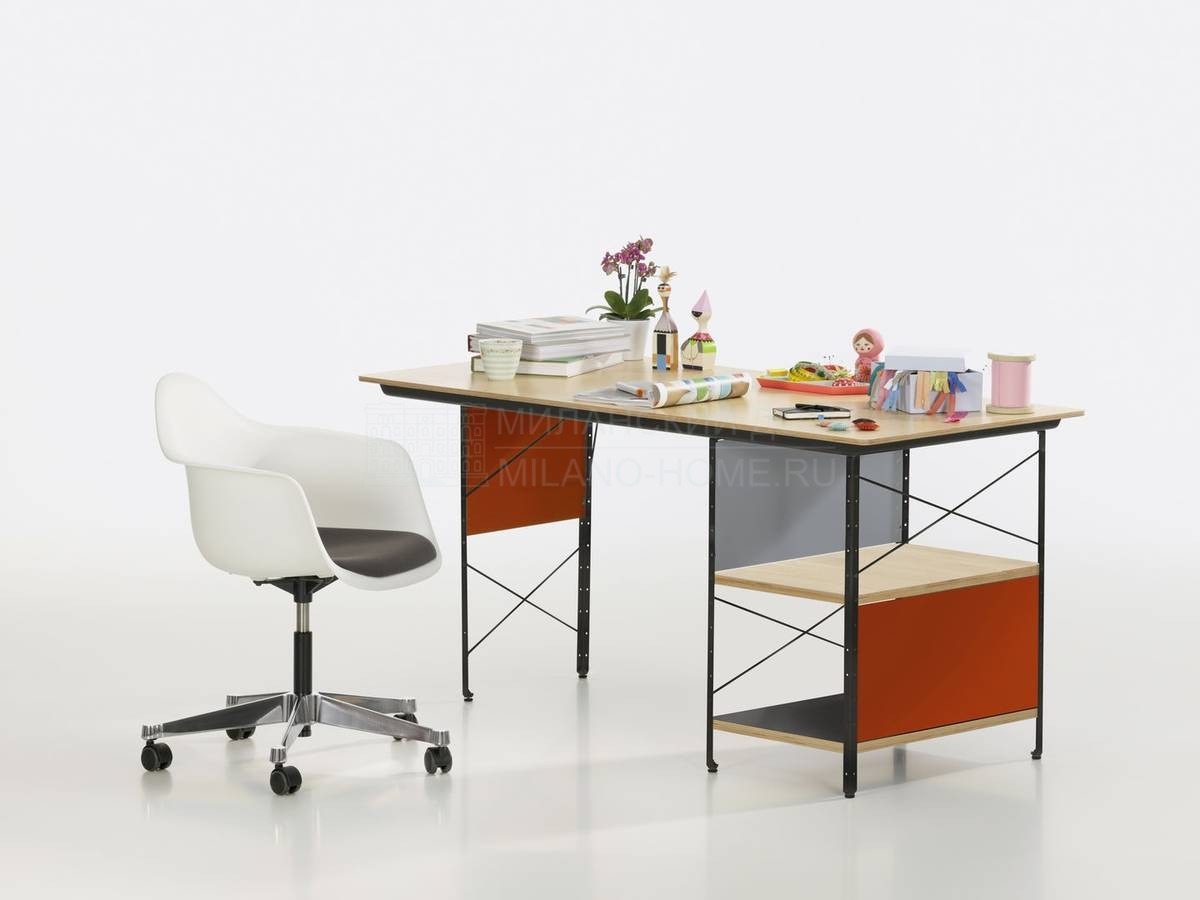 Письменный стол Eames Desk Unit EDU из Швейцарии фабрики VITRA