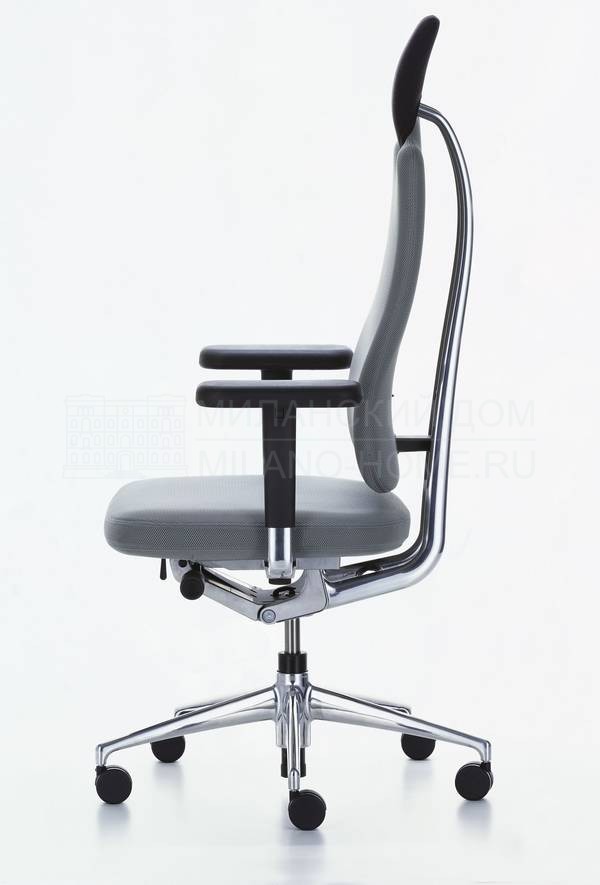 Рабочее кресло HeadLine Management Chair из Швейцарии фабрики VITRA