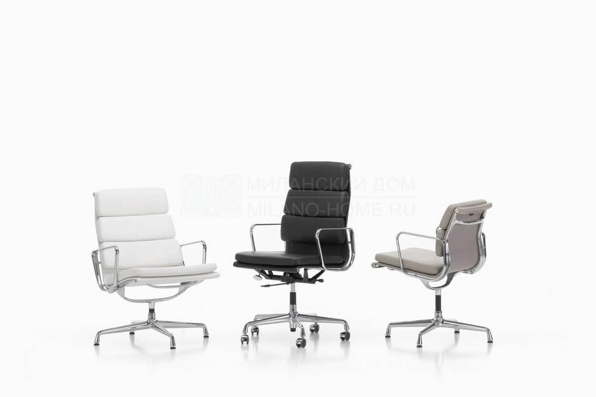 Кожаное кресло Soft Pad Chair EA 215/216 из Швейцарии фабрики VITRA