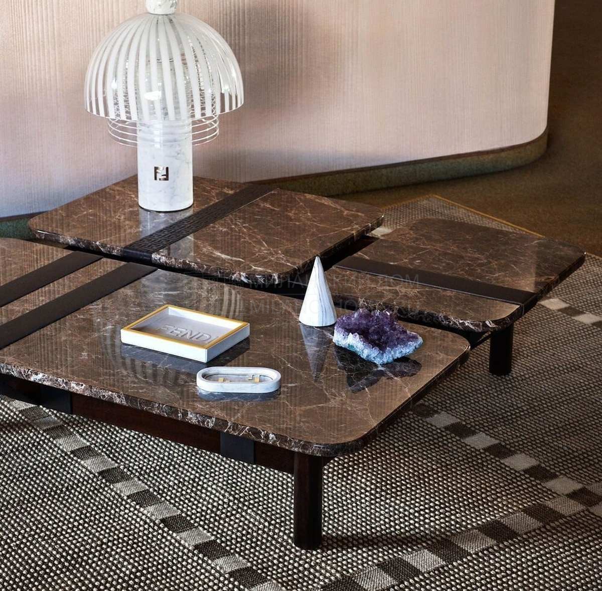 Кофейный столик Ribbon coffee table из Италии фабрики FENDI Casa