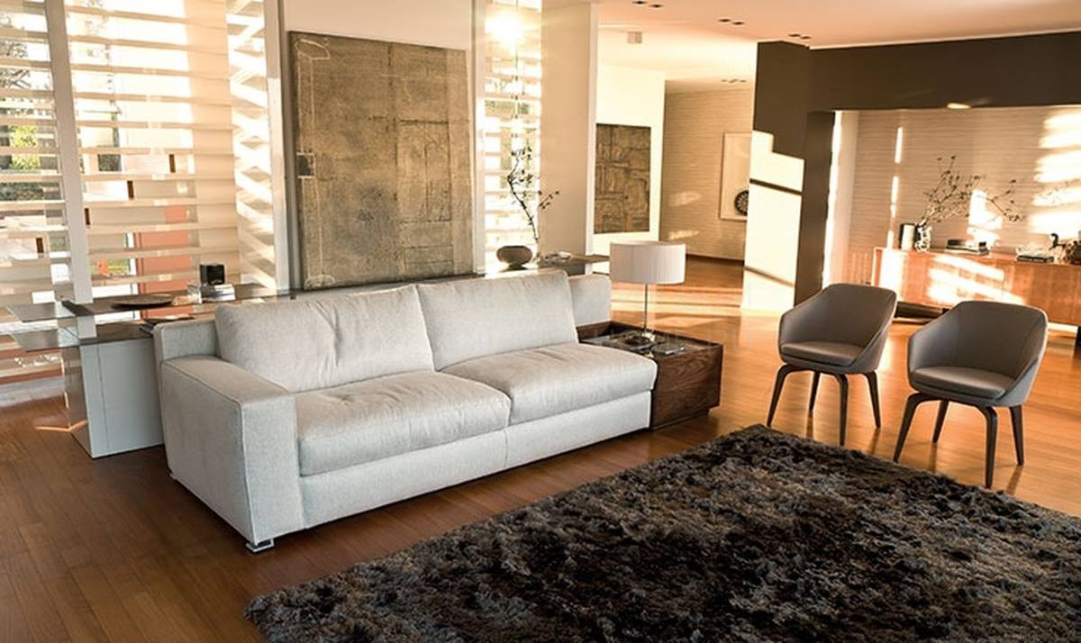 Прямой диван Roger/sofa/with-left/right-armrest из Италии фабрики CTS SALOTTI