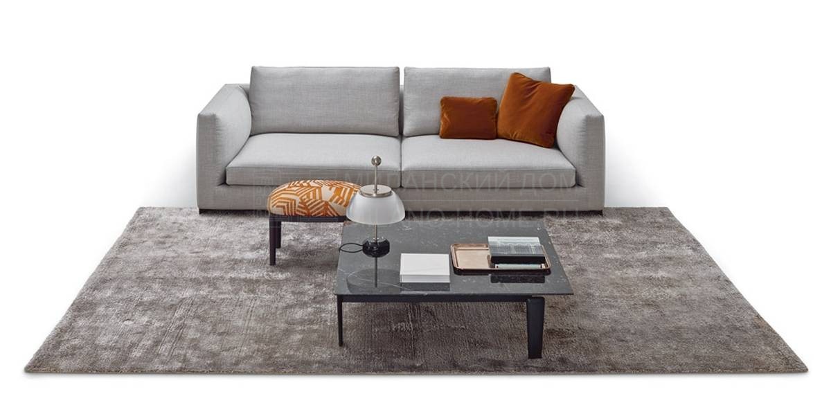 Прямой диван Rendez-vous depth  из Италии фабрики ARFLEX