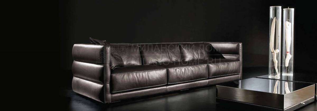 Прямой диван Wafer из Италии фабрики GAMMA ARREDAMENTI