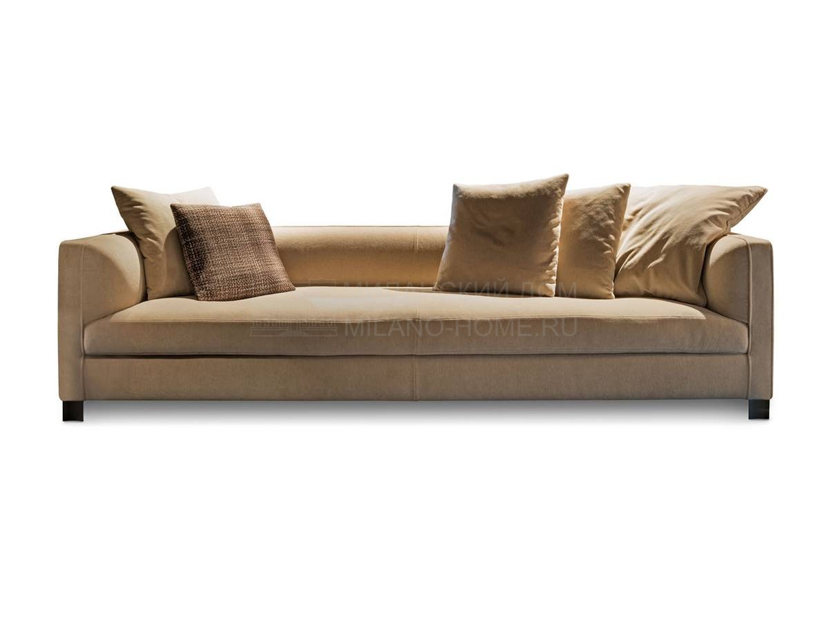 Прямой диван Lucas sofa из Италии фабрики MOLTENI