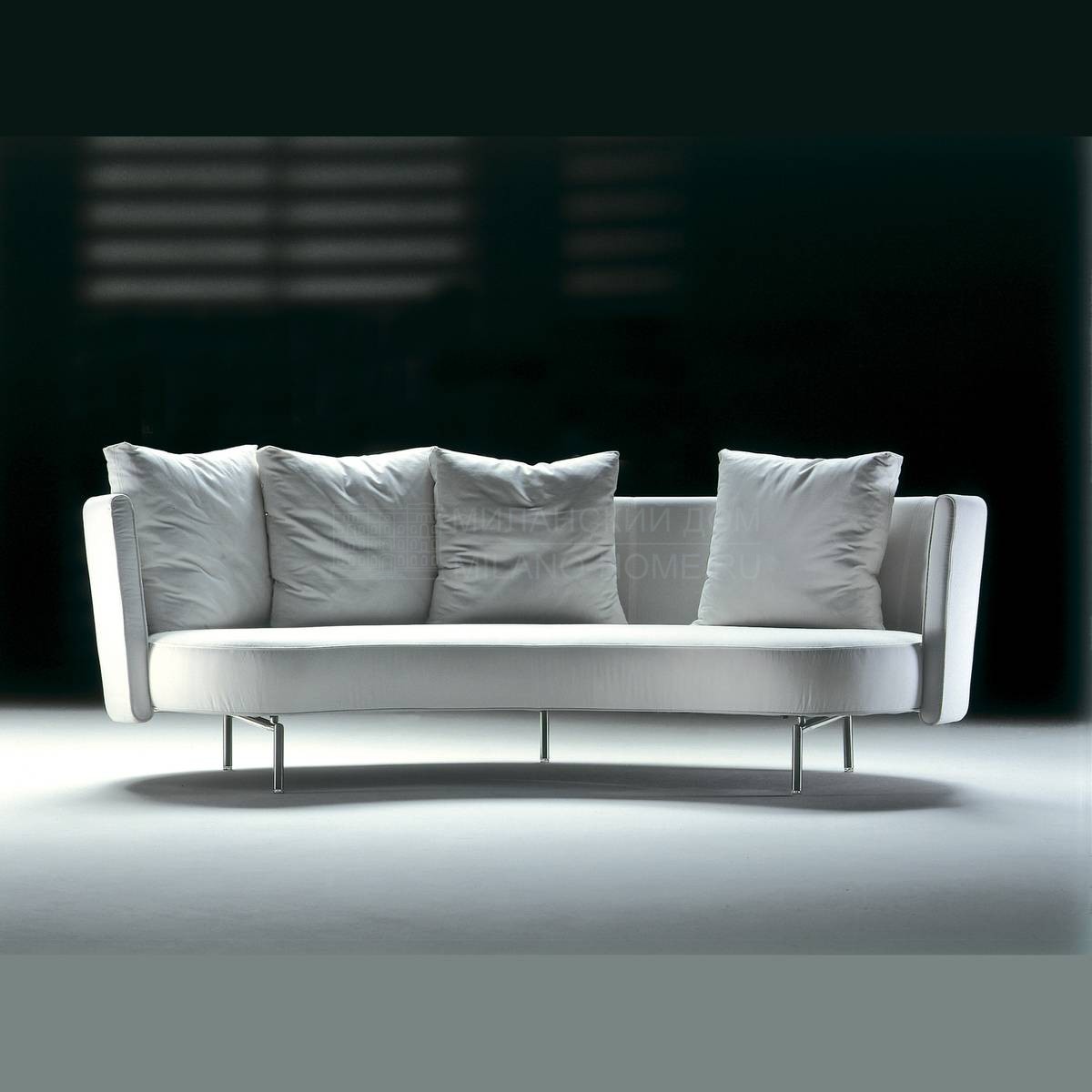 Прямой диван Phil /sofa из Италии фабрики FLEXFORM