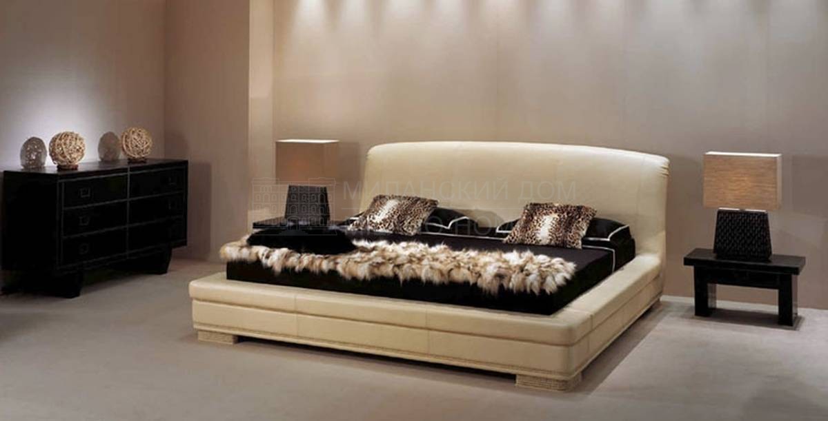 Кровать с мягким изголовьем Franklin Bed из Италии фабрики ULIVI
