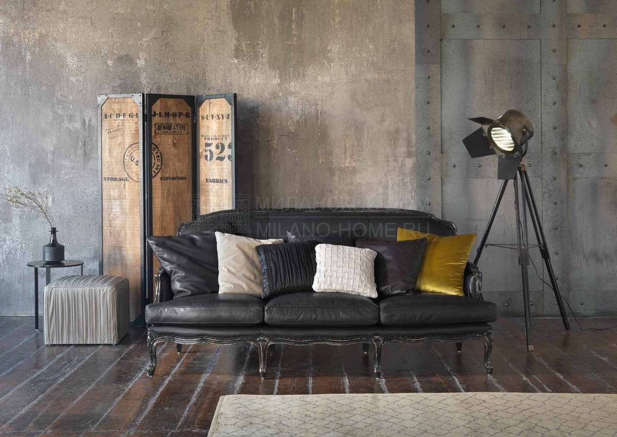 Прямой диван Versailles из Италии фабрики GIULIO MARELLI