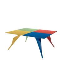 Macaone table