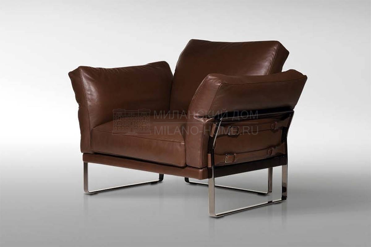 Кожаное кресло Metropolitan из Италии фабрики FENDI Casa