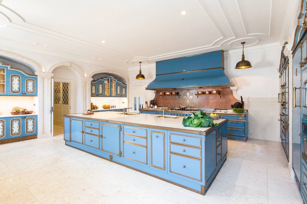 Кухня с островом Pure azulejo kitchen из Италии фабрики OFFICINE GULLO