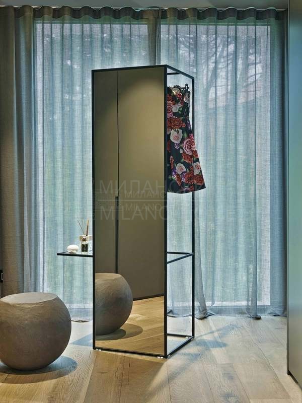 Зеркало напольное Waku mirror из Италии фабрики CAPPELLINI