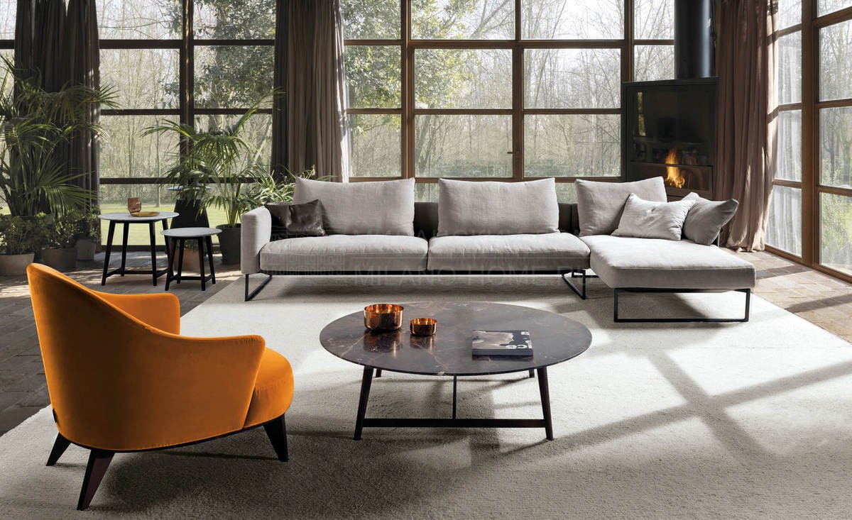 Прямой диван Arlon sofa lounge из Италии фабрики DESIREE