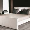 Кровать с мягким изголовьем Venice Bed — фотография 3