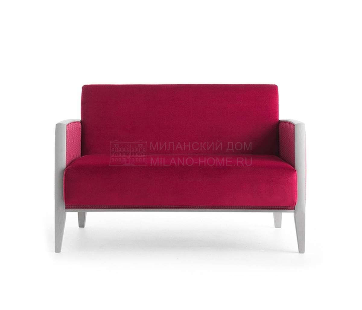 Прямой диван NewPort / art01851 из Италии фабрики MONTBEL Прямой диван NewPort / art01851 из Италии фабрики MONTBEL