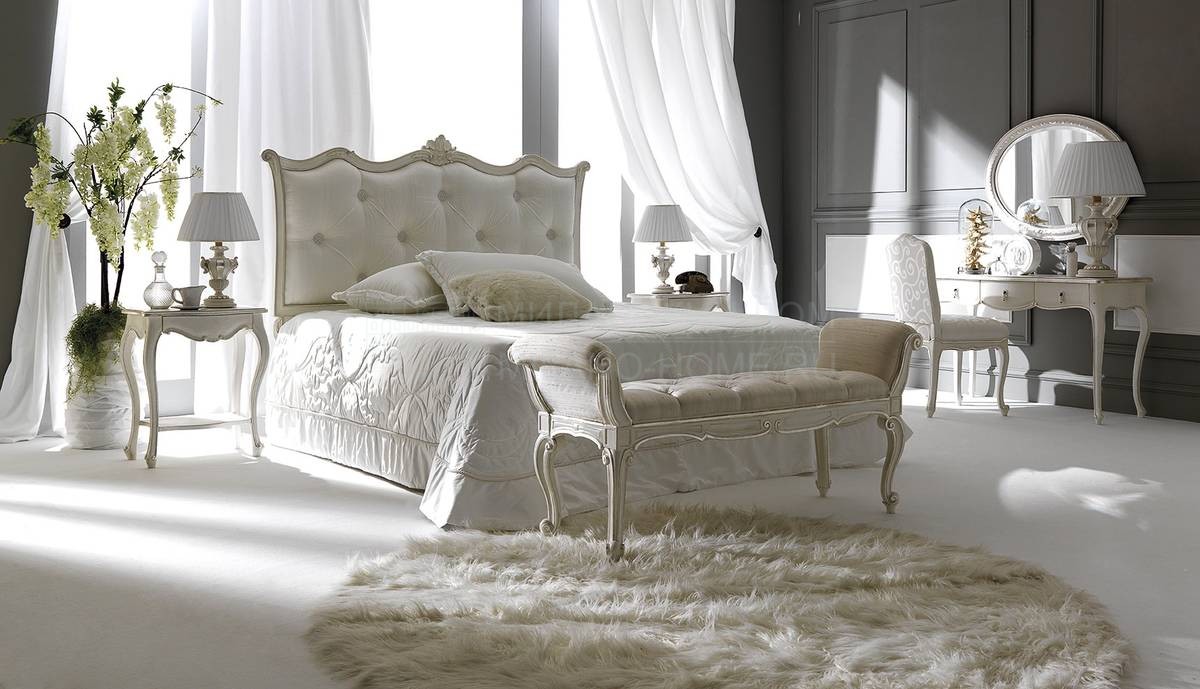 Кровать с комбинированным изголовьем Bed 2466 из Италии фабрики SILVANO GRIFONI