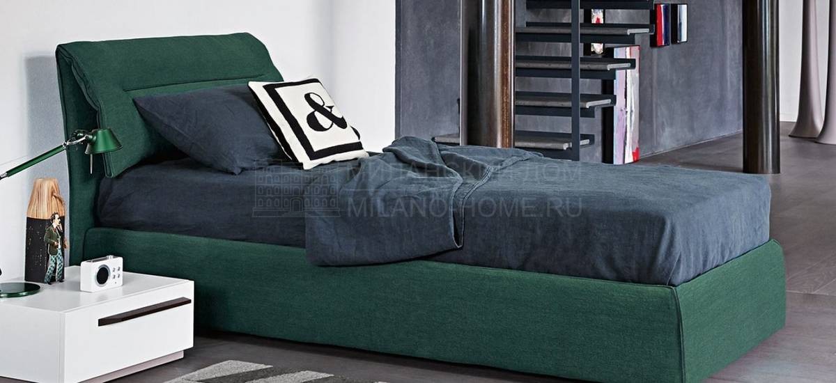 Кровать с мягким изголовьем Campo singlebed из Италии фабрики BONALDO