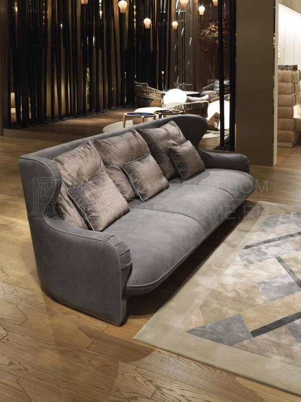 Прямой диван Balance sofa из Италии фабрики IPE CAVALLI VISIONNAIRE