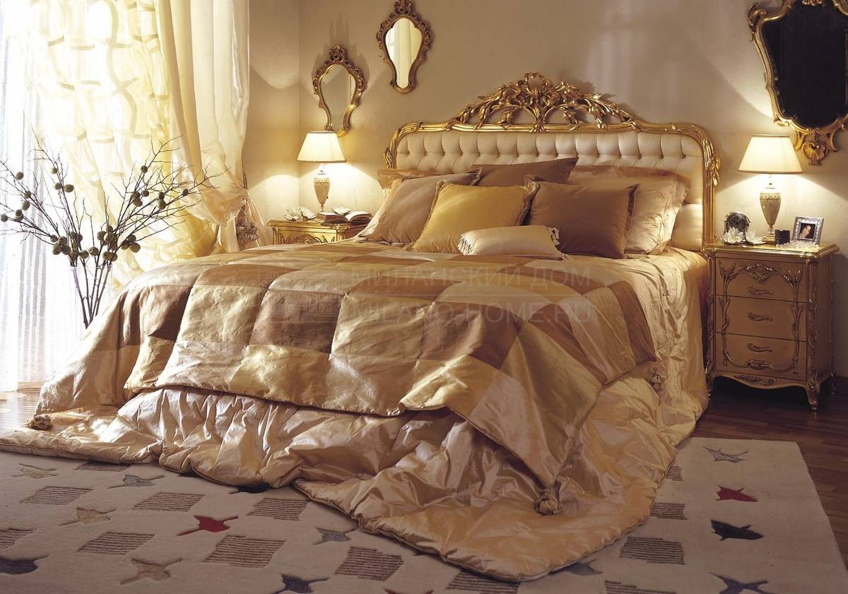 Кровать с мягким изголовьем PC 3711 Elizabeth/bed из Италии фабрики ASNAGHI INTERIORS