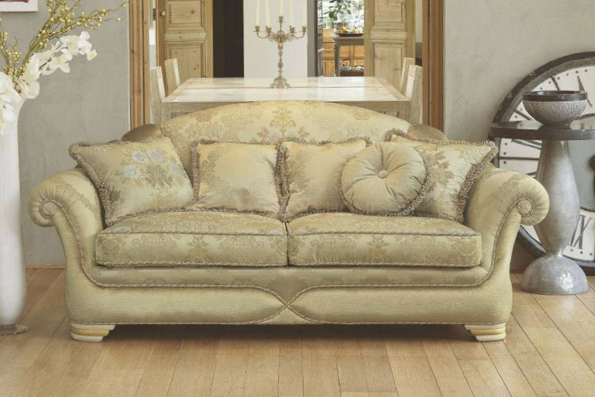 Прямой диван Natalia из Италии фабрики PIGOLI