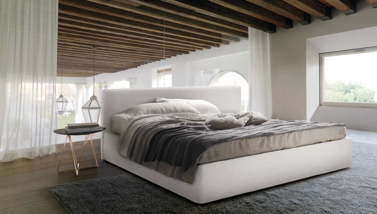 Двуспальная кровать Blo 84 bed из Италии фабрики DESIREE