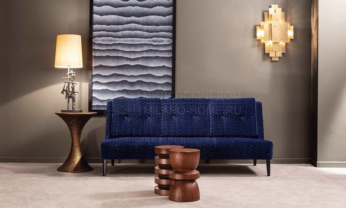 Прямой диван Lazaro sofa из Франции фабрики HAMILTON CONTE